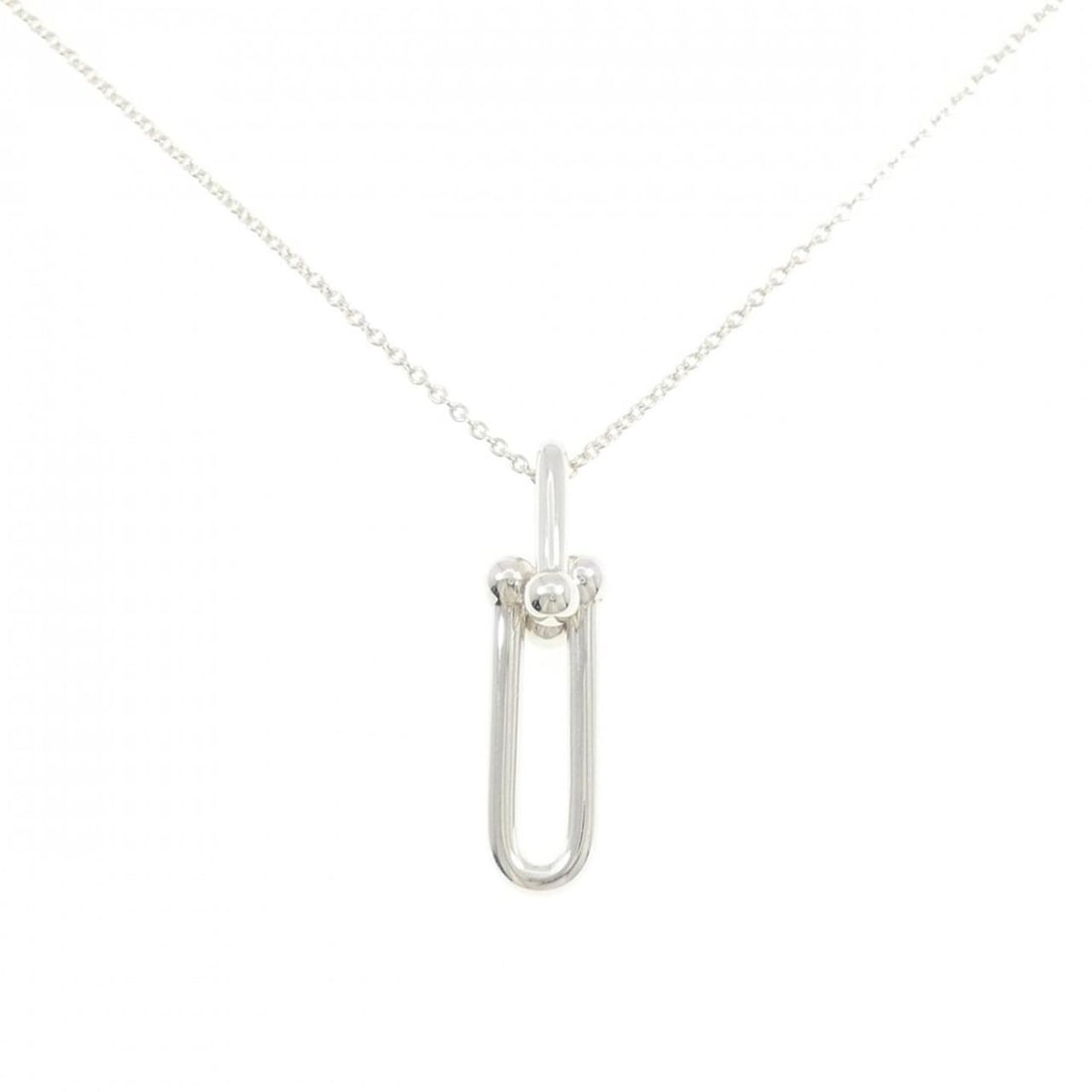Tiffany link necklace: --- Catalog ---Category: SizePendant Size: 34mm x 9.1mm / 1.33'' x 0.35''Neck Circumference: 61 cm / 24.01''Category: DesignGender: WomenMaterial: Silver 925Pendant Type: PendantNecklace Type: