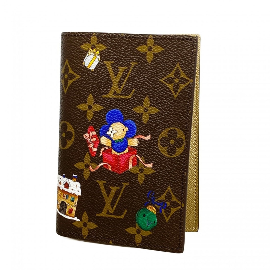 Louis Vuitton Monogram Couverture Passport Case/Business Card Holder M15327 Brown for Men and Women: --- Catalog ---Category: DesignType: Passport coverColor: BrownGender: Men,WomenCategory: GeneralMPN: M15327Brand: Louis VuittonCategory: Physical PropertiesSize (HxWxD): 14cm x 9.5cm x 2cm / 5.51'' x
