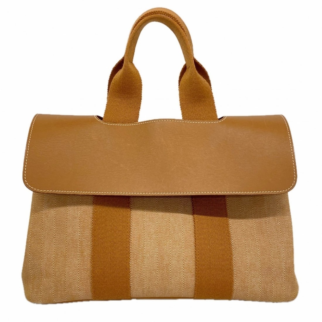Hermes Hermès Valparaiso PM Toile Chevron Handbag, Brown, K Stamp, Women's: --- Catalog ---Category: SizeSize (HxWxD): 20cm x 31.5cm x 16cm / 7.87'' x 12.4'' x 6.29''Category: DesignType: HandbagColor: BrownGender: WomenMaterial: Toile chevron Hardware Color: SilverCategory: