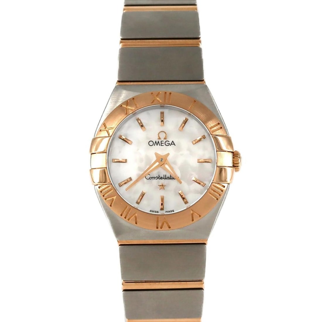 Omega Constellation Brushed RG Two-tone Watch 123.20.24.60.05.001 SSxPG Quartz Movement: --- Catalog ---Category: SizeWrist Size: 15.5cm / 6.1''Case Diameter: 24mm / 0.94''Category: DesignType: WristwatchGender: WomenColor (Dial): WhiteMaterial (Band): Pink gold, Stainless steelMaterial (
