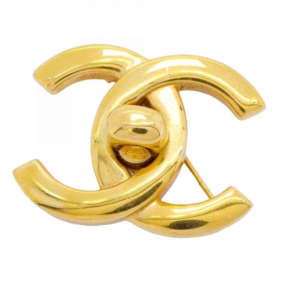 Chanel Coco Mark Turn Lock Brooch, GP Plated Gold, Women's: --- Catalog ---Category: SizeSize (HxWxD): 2.9cm x 3.74cm / 1.14'' x 1.47''Category: DesignType: BroochColor: GoldGender: WomenMaterial: Gold platingCategory: GeneralBrand: Chanel--- Item List ---Sect