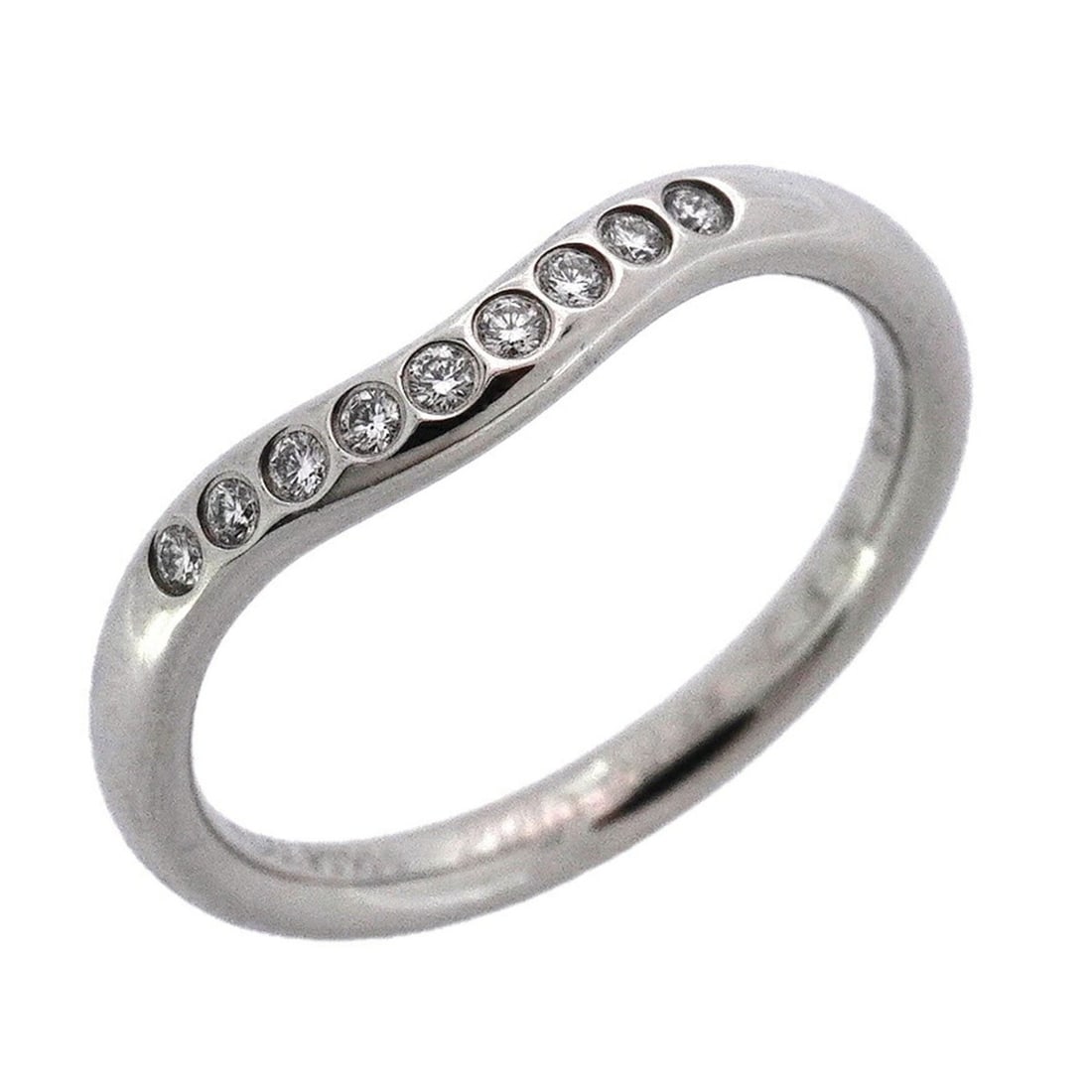 Tiffany ring, curved band, Pt950 platinum, diamond, size 7.5, women's: --- Catalog ---Category: SizeJP Size: 7.5US Size: 4Category: DesignType: Band ringStone: DiamondGender: WomenMaterial: Platinum 950Category: GeneralBrand: Tiffany--- Item List ---Section: ConditionRan