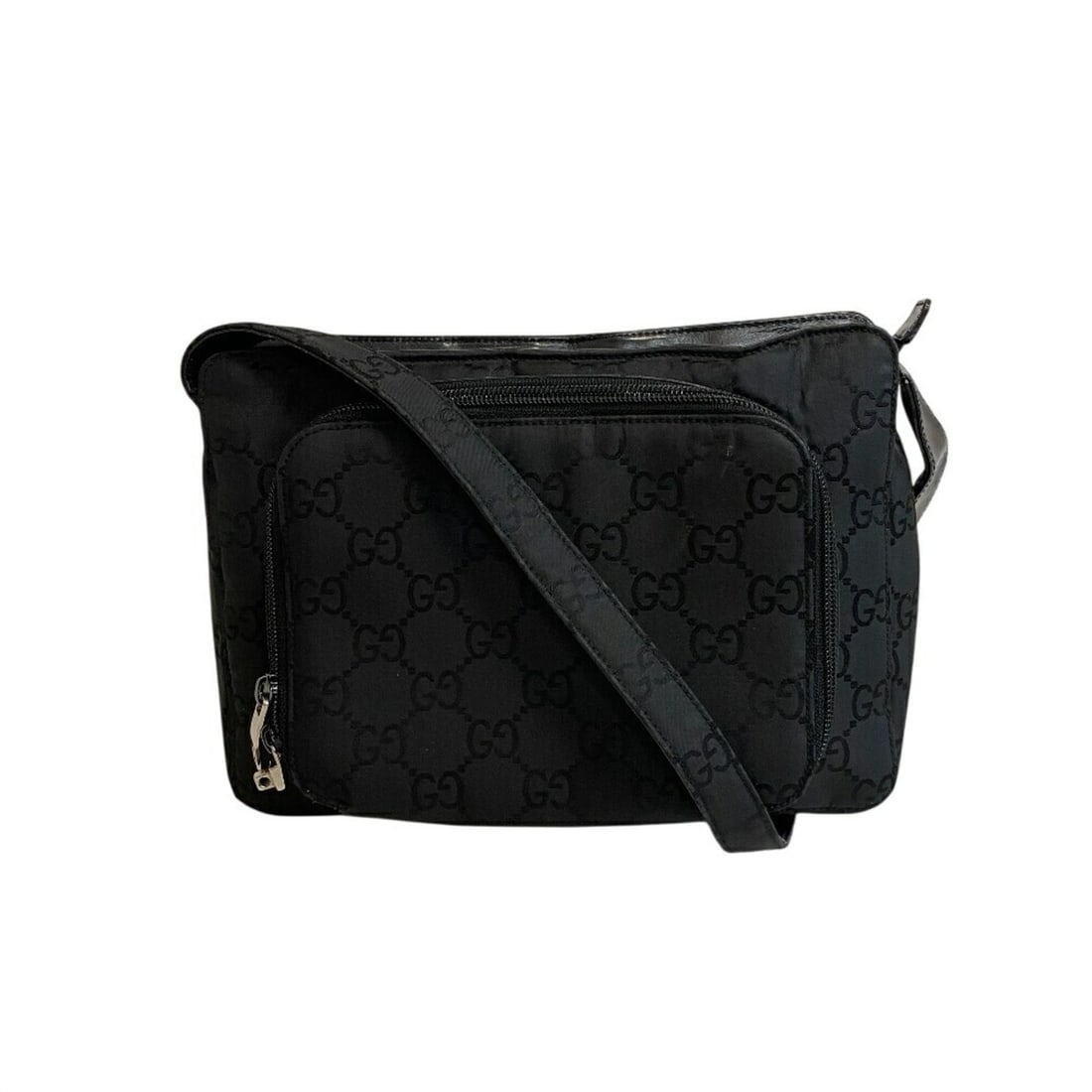 GUCCI 2058 GG pattern shoulder bag in black, unisex: --- Catalog ---Category: SizeSize (HxWxD): 20cm x 27cm x 8.5cm / 7.87'' x 10.62'' x 3.34''Category: DesignType: Shoulder bagColor: BlackGender: Women,MenMaterial: GG canvas , Leather Category: General