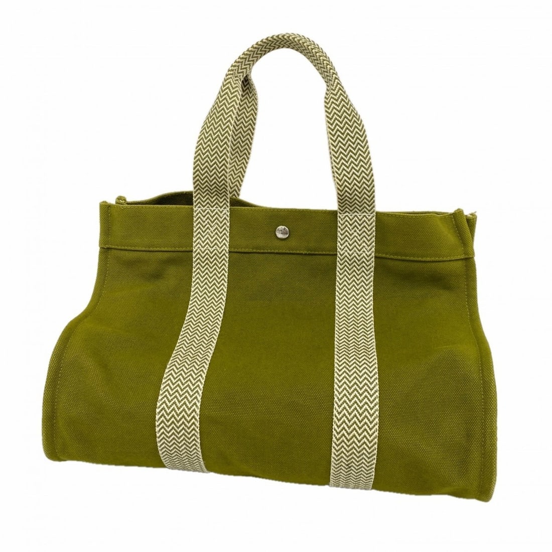 Hermes Hermès Cannes MM Canvas Khaki Handbag for Women: --- Catalog ---Category: SizeSize (HxWxD): 27cm x 42cm x 26cm / 10.62'' x 16.53'' x 10.23''Category: DesignType: HandbagColor: KhakiGender: WomenMaterial: Canvas Hardware Color: SilverCategory: Genera