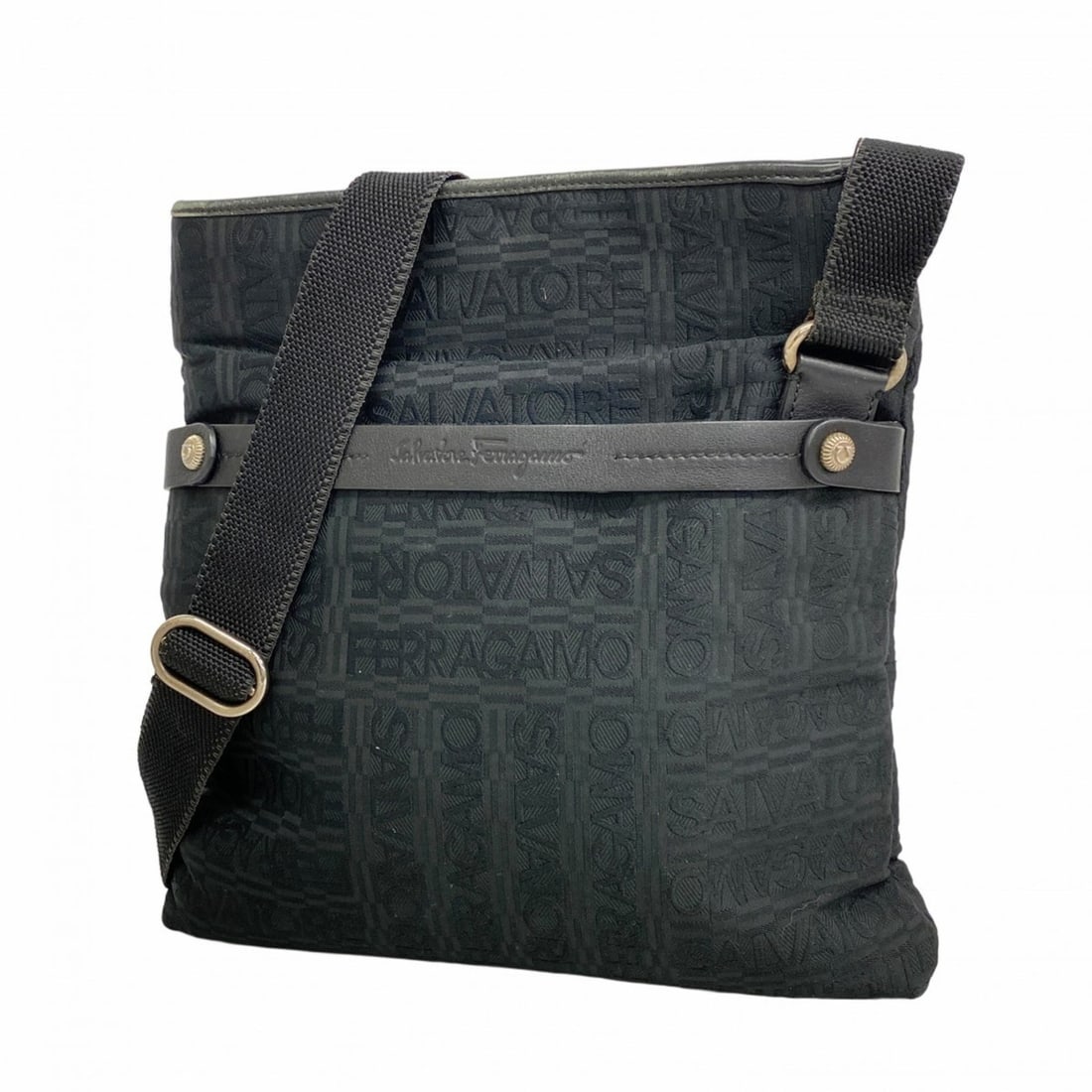 Salvatore Ferragamo shoulder bag, canvas, black, women's: --- Catalog ---Category: SizeSize (HxWxD): 28cm x 26cm x 3cm / 11.02'' x 10.23'' x 1.18''Category: DesignType: Shoulder bagColor: BlackGender: WomenMaterial: Canvas Hardware Color: SilverCategory: Gen