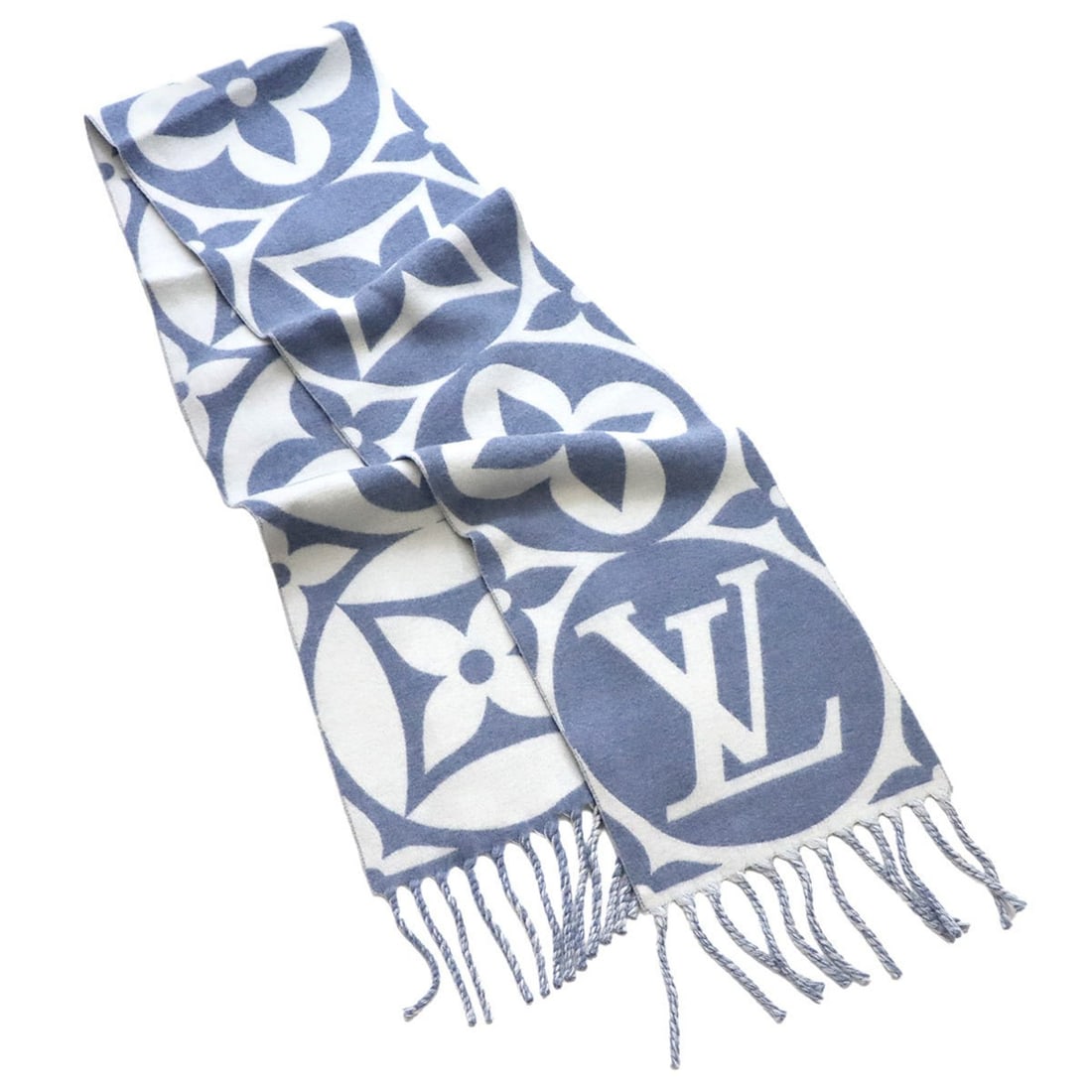 Louis Vuitton Flight Mode Wool Scarf, Blue, M79214, LV Medallion Scarf: --- Catalog ---Category: SizeSize (LxW): 2.27m x 27cm / 89.76'' x 10.62''Category: DesignType: ScarfColor: BlueGender: WomenMaterial: Wool Category: GeneralMPN: M79214Brand: Louis Vuitton--- Item List