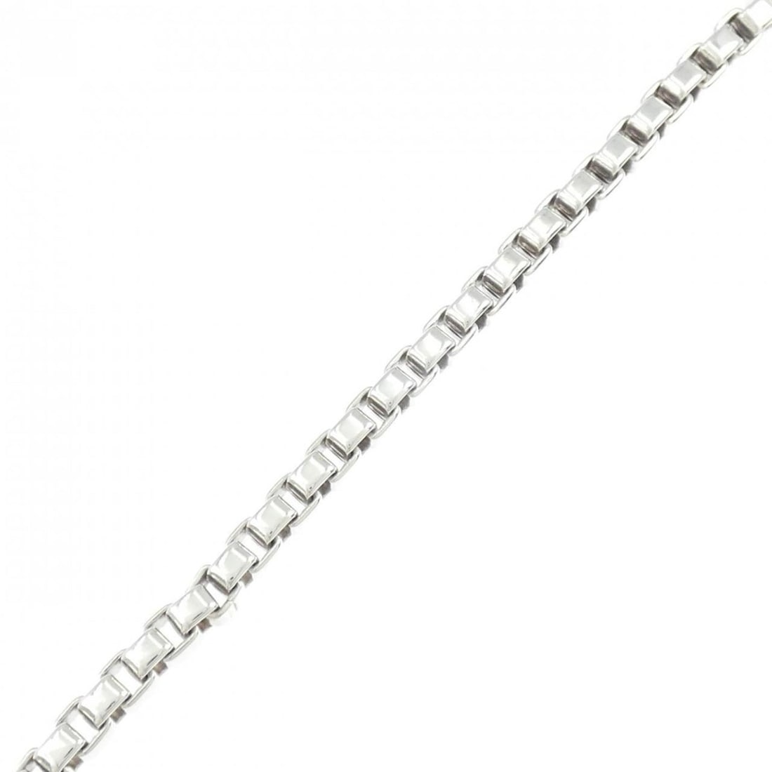 Tiffany Venetian Bracelet: --- Catalog ---Category: SizeWidth: 3.9mm / 0.15''Length: 19cm / 7.48''Weight: 14.9g / 0.52oz.Total Length: 19cm / 7.48''Category: DesignType: Charm braceletMetal: SilverGender: WomenMetal Purity: