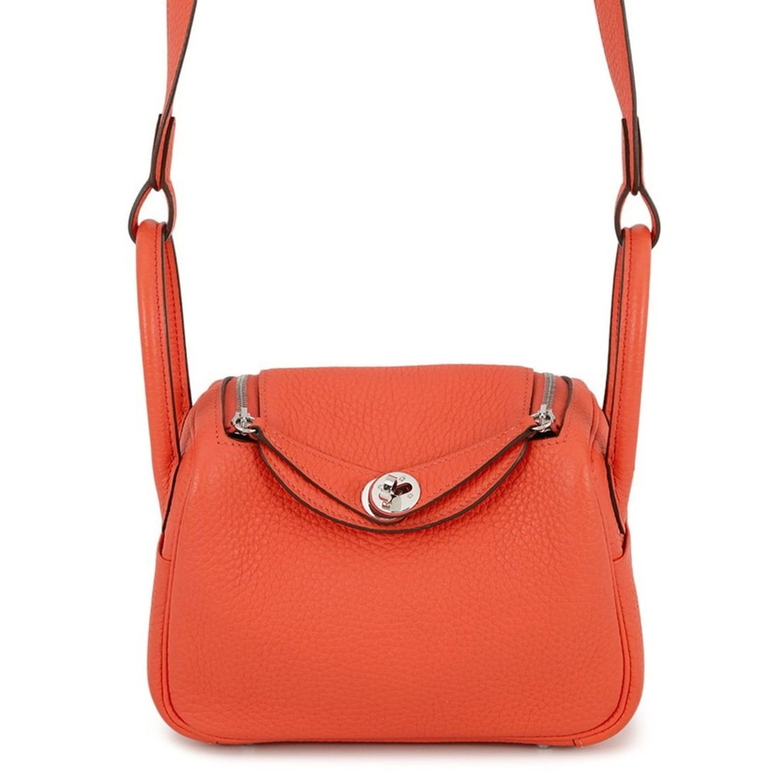 Hermes Hermès Lindy Mini Rose Texas / Taurillon Clemence Z Stamped 2-Way Shoulder Bag: --- Catalog ---Category: SizeWeight: 360g / 12.69oz.Size (HxWxD): 12cm x 19cm x 9cm / 4.72'' x 7.48'' x 3.54''Strap Length: 101cm / 39.76''Category: DesignType: Shoulder bagGender: WomenMaterial: Taur