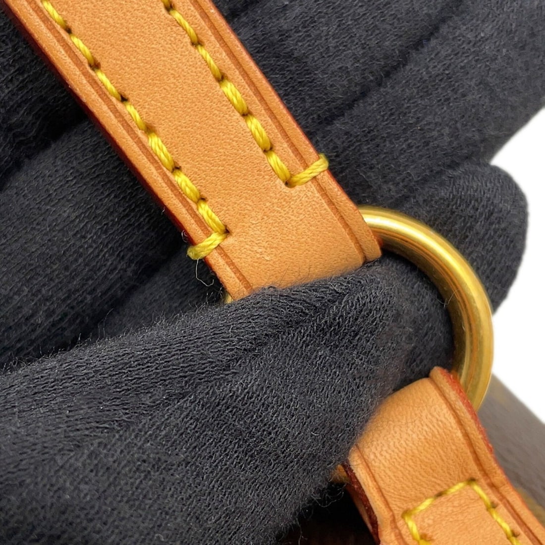 Van Cleef & Arpels Romance Ring - 11