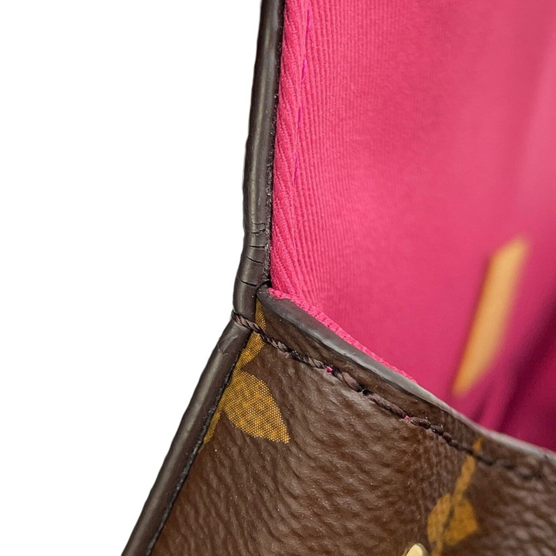 Van Cleef & Arpels Romance Ring - 9