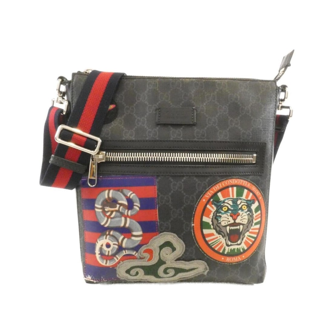 Gucci COURRIER 474137 9F23N Shoulder Bag: --- Catalog ---Category: SizeSize (HxWxD): 30cm x 27cm x 4cm / 11.81'' x 10.62'' x 1.57''Category: DesignType: Shoulder bagColor: Black, Gray, Multi-colorGender: WomenMaterial: GG Supreme , Canvas Cat