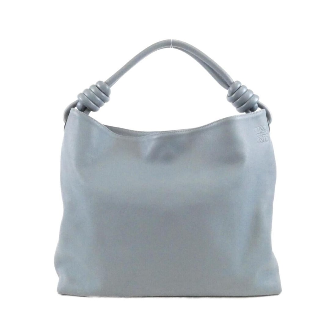 Loewe Flamenco 334 30 L44 Shoulder Bag: --- Catalog ---Category: SizeSize (HxWxD): 29cm x 36cm x 9.5cm / 11.41'' x 14.17'' x 3.74''Category: DesignType: Shoulder bagColor: Stone blueGender: WomenMaterial: Leather Leather/Fur Type: CalfskinC