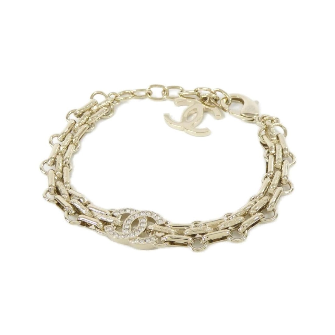 Chanel ABG086 Bracelet: --- Catalog ---Category: SizeLength: 19cm - 23cm / 7.48'' - 9.05''Category: DesignType: Charm braceletColor: GoldStone: CrystalGender: WomenCategory: GeneralMPN: ABG086Brand: Chanel--- Item List ---Se