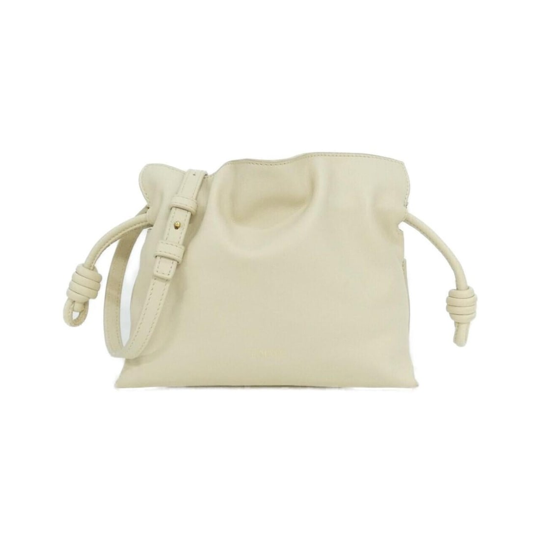 Loewe Flamenco Clutch Mini A411FC2X73 Handbag: --- Catalog ---Category: SizeSize (HxWxD): 18cm x 22cm x 7cm / 7.08'' x 8.66'' x 2.75''Category: DesignType: HandbagColor: Ivory, WhiteGender: WomenMaterial: Leather Leather/Fur Type: