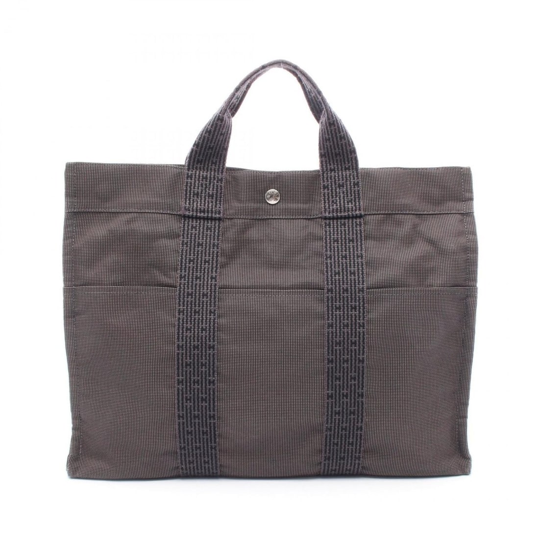 Hermes Hermès Air Line MM Tote Bag, Canvas/Nylon Canvas, Men's/Women's, Gray: --- Catalog ---Category: SizeSize (HxWxD): 32cm x 42cm x 11cm / 12.59'' x 16.53'' x 4.33''Category: DesignType: Tote bagColor: GrayGender: Men,WomenMaterial: Nylon canvas , Canvas Hardware Color: Silv