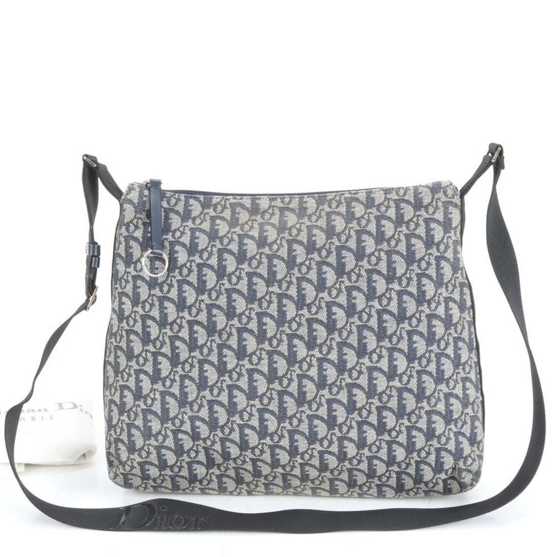 Christian Dior Trotter Shoulder Bag, Leather Messenger Navy Blue, Men's: --- Catalog ---Category: SizeSize (HxWxD): 32cm x 34cm x 7cm / 12.59'' x 13.38'' x 2.75''Category: DesignType: Shoulder bagColor: NavyGender: MenMaterial: Leather , Canvas Category: GeneralBrand: Chri