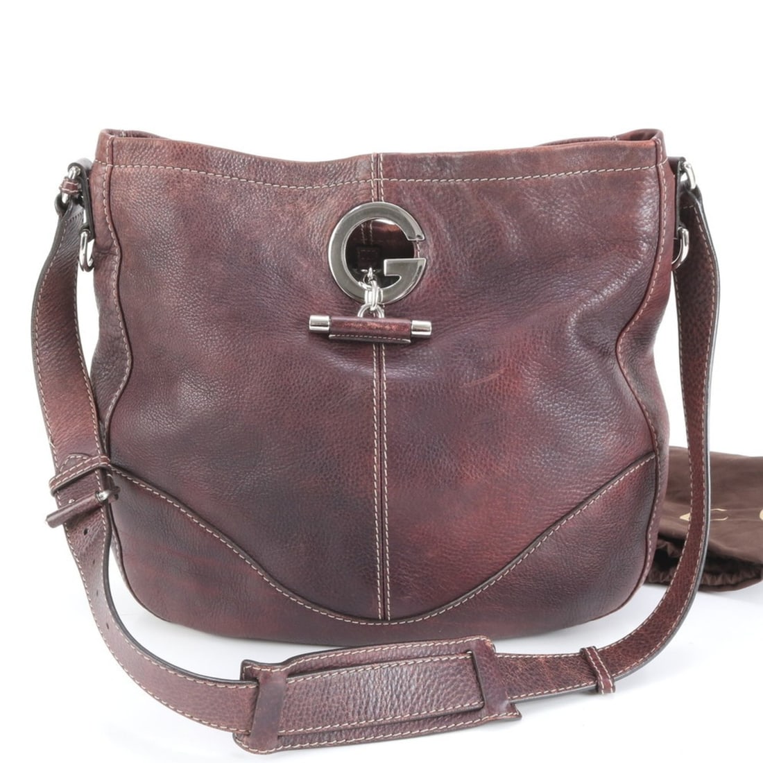 Gucci G Logo 247398 Leather Shoulder Bag/Hand Tote Bag Brown Women's: --- Catalog ---Category: SizeSize (HxWxD): 33cm x 35cm x 9cm / 12.99'' x 13.77'' x 3.54''Strap Length: 102cm / 40.15''Category: DesignType: Shoulder bag, Tote bagColor: Red brownGender: WomenMaterial: