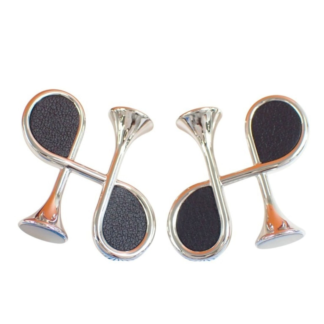 HERMES Hermes Cor H earrings in black, silver, and stainless steel for women: --- Catalog ---Category: SizeSize (HxWxD): 26.00mm x 28.00mm / 1.02'' x 1.10''Category: DesignType: Stud earringsColor: Black, SilverGender: WomenMaterial: Stainless steelCategory: GeneralBrand: Herme