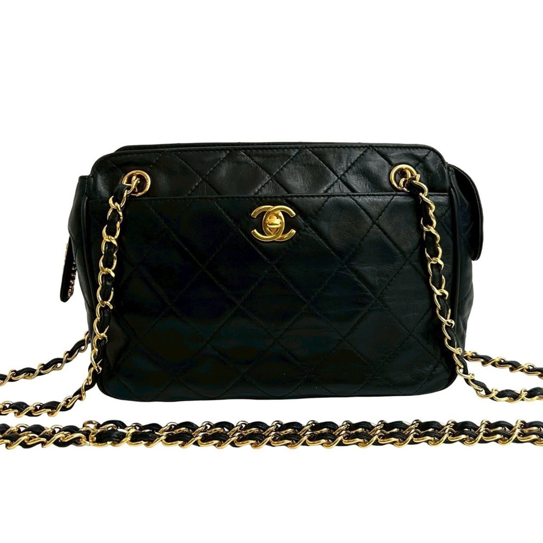 CHANEL Matelasse Coco Lambskin Leather Chain Shoulder Bag, Black, 26132: --- Catalog ---Category: SizeSize (HxWxD): 17cm x 22cm x 7cm / 6.69'' x 8.66'' x 2.75''Category: DesignType: Shoulder bagColor: BlackGender: WomenMaterial: Leather Leather/Fur Type: LambskinCategory: