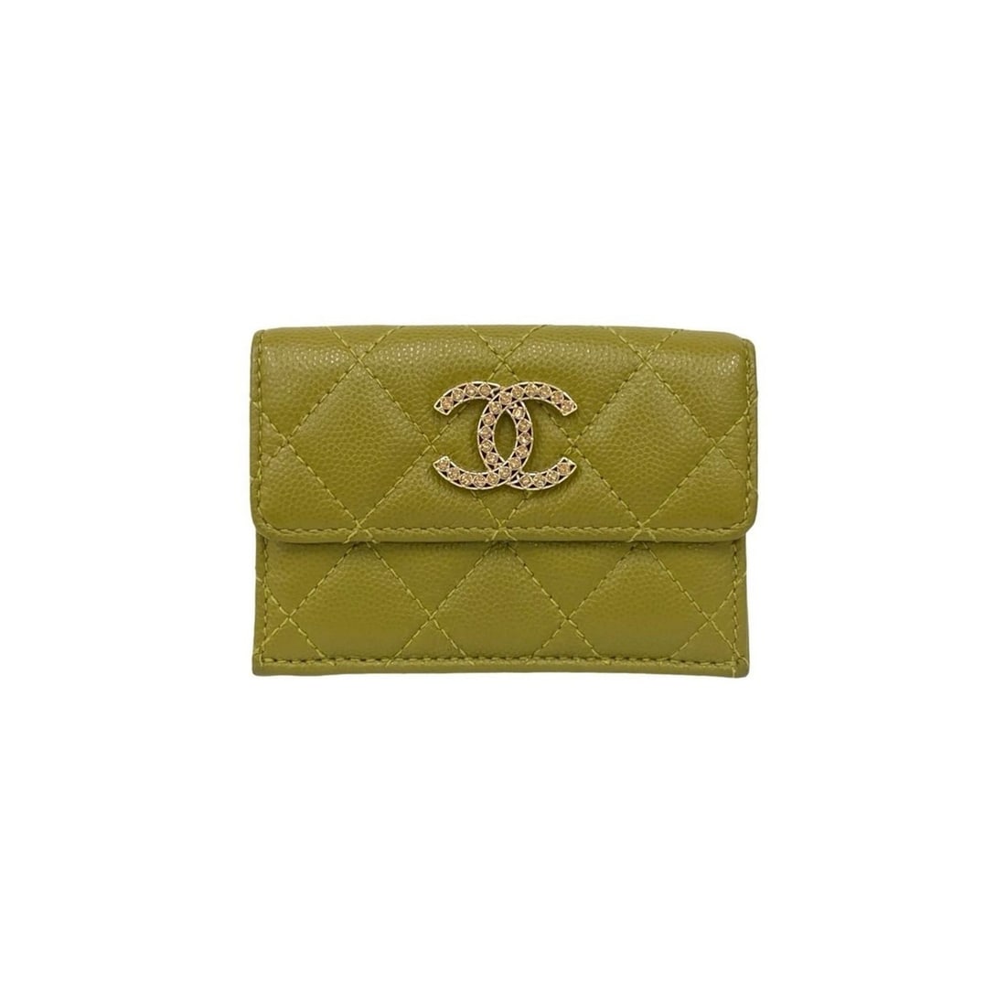 CHANEL Matelasse Coco Mark Caviar Leather Tri-fold Wallet Khaki 29591: --- Catalog ---Category: SizeSize (HxWxD): 7cm x 10.5cm x 3.5cm / 2.75'' x 4.13'' x 1.37''Category: DesignType: Wallet (tri-fold)Color: KhakiGender: WomenMaterial: Grained Calfskin Category: GeneralBr