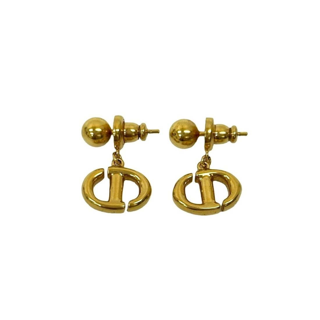 Christian Dior CD logo motif GP earrings, gold, 29936: --- Catalog ---Category: SizeSize (HxWxD): 20.00mm x 13.00mm / 0.79'' x 0.51''Category: DesignType: Stud earringsColor: GoldGender: WomenMaterial: Gold platingCategory: GeneralBrand: Christian Dior---