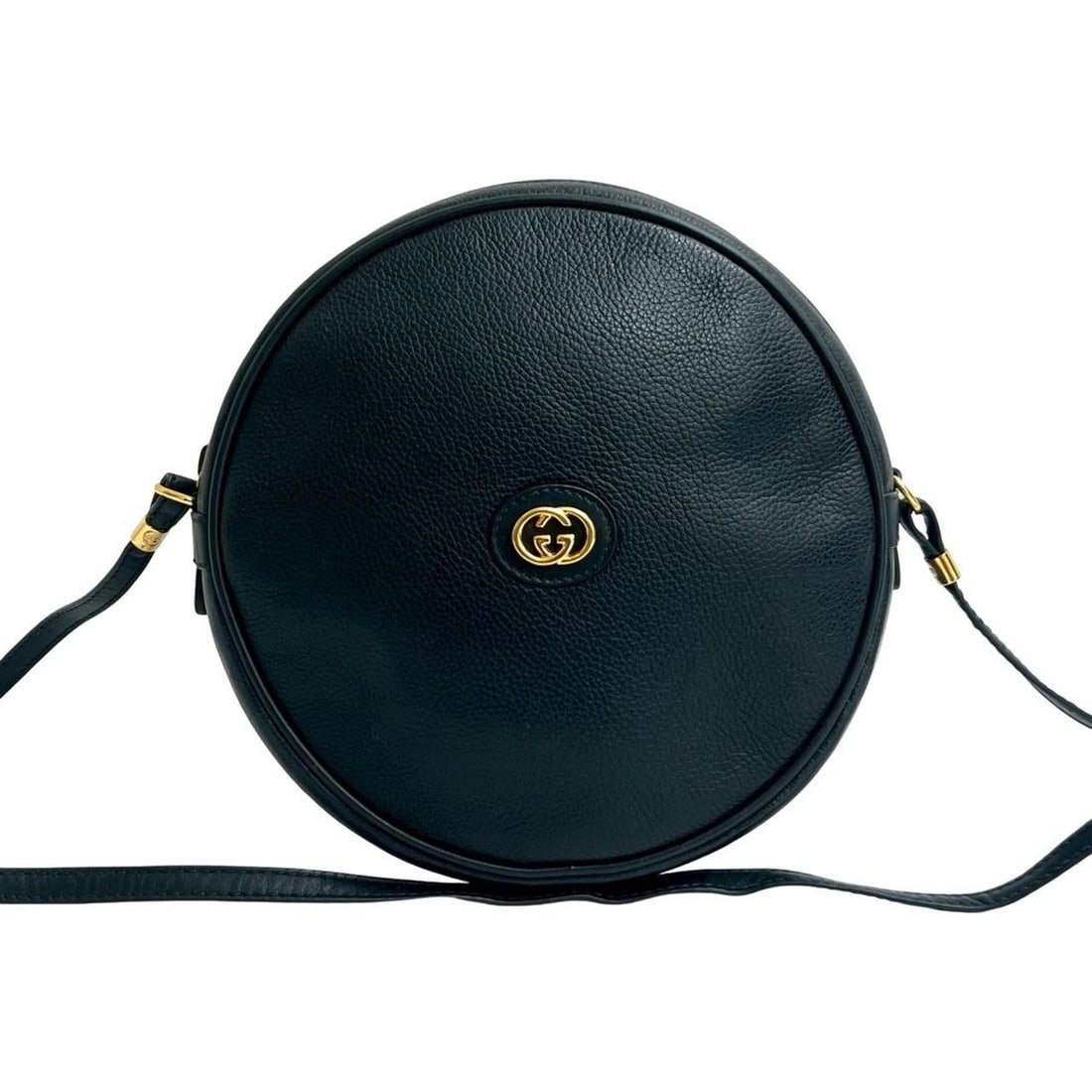 GUCCI Old Gucci GG Logo Leather Shoulder Bag/Pochette/Sacoche in Navy 35956: --- Catalog ---Category: SizeSize (HxWxD): 19cm x 19cm x 7cm / 7.48'' x 7.48'' x 2.75''Category: DesignType: Pochette, Shoulder bagColor: NavyGender: WomenMaterial: Leather Category: GeneralBrand: Guc