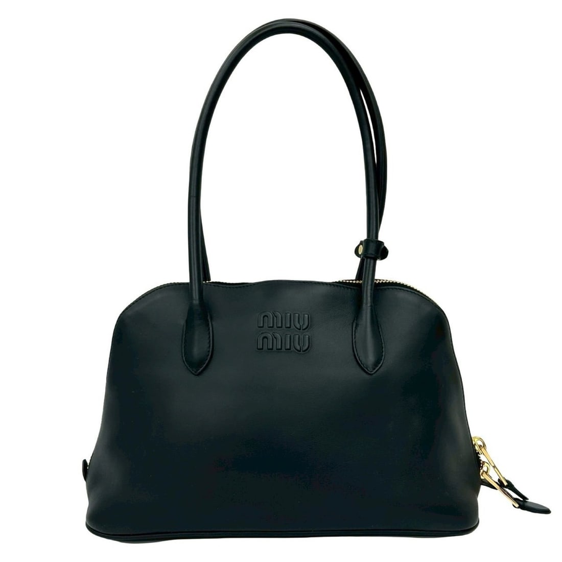MIUMIU Miu Logo Embossed Leather Tote Bag/Semi Shoulder Bag/Handbag Black 10246: --- Catalog ---Category: SizeSize (HxWxD): 20.5cm x 32cm x 13cm / 8.07'' x 12.59'' x 5.11''Category: DesignType: Handbag, Shoulder bag, Tote bagColor: BlackGender: WomenMaterial: Leather Category: Gen