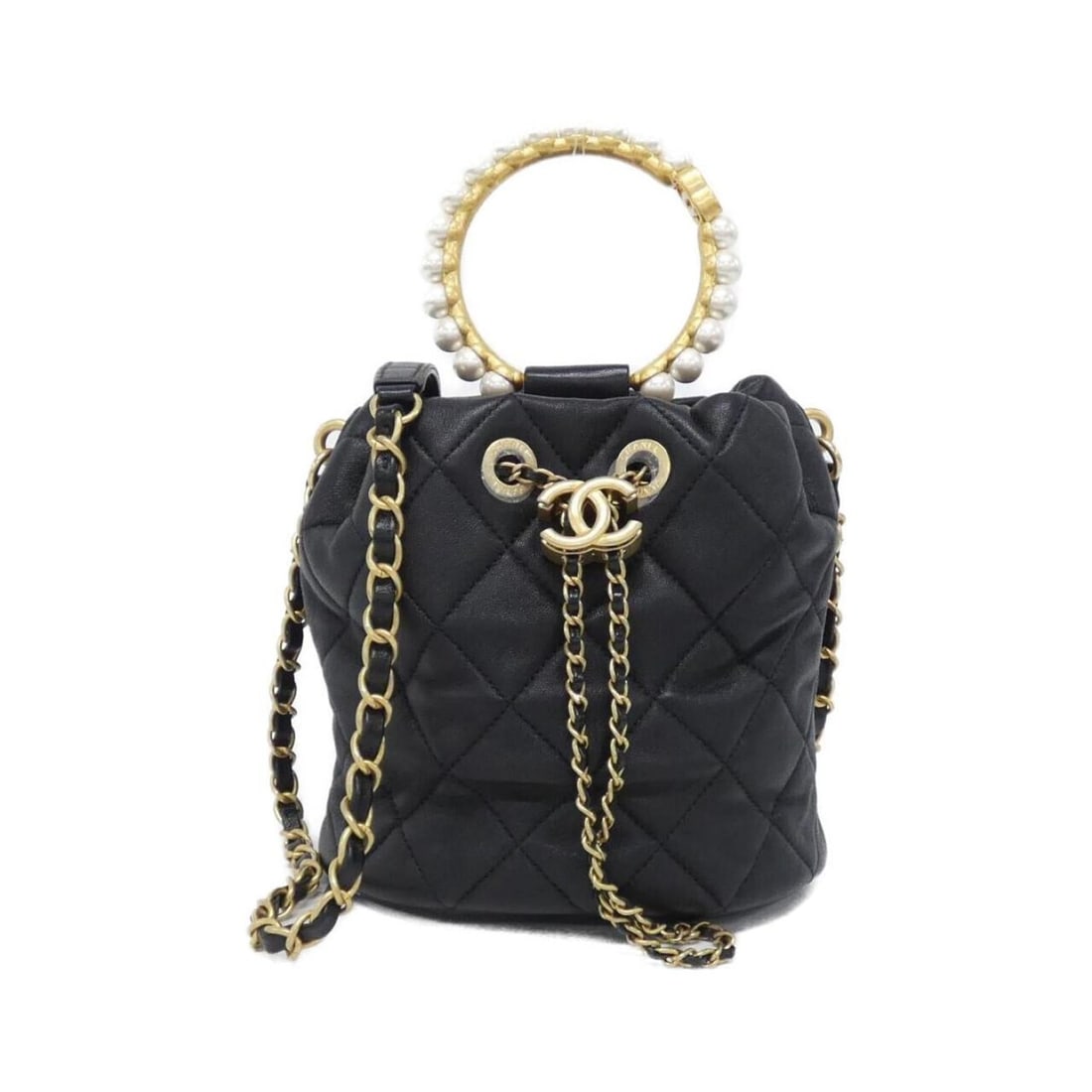 Chanel AS2608 Shoulder Bag: --- Catalog ---Category: SizeSize (HxWxD): 17cm x 17cm x 13cm / 6.69'' x 6.69'' x 5.11''Category: DesignType: Shoulder bagColor: BlackGender: WomenMaterial: Leather Leather/Fur Type: LambskinCategory: