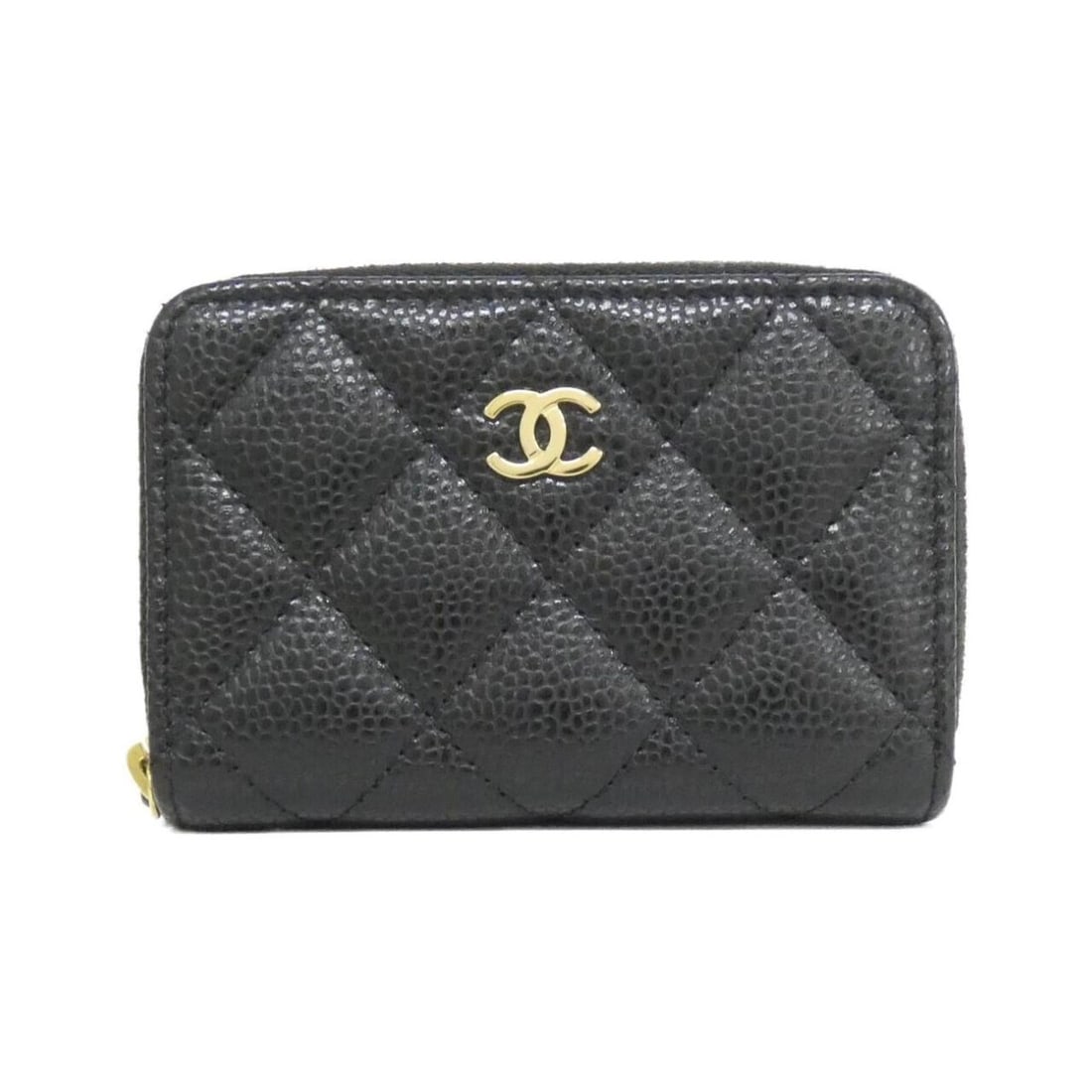 Chanel Timeless Classic Line AP0216 Wallet/Coin Case: --- Catalog ---Category: SizeSize (HxWxD): 8cm x 11cm x 2cm / 3.14'' x 4.33'' x 0.78''Category: DesignType: Coin purse/coin caseColor: BlackGender: WomenMaterial: Grained Calfskin Category: