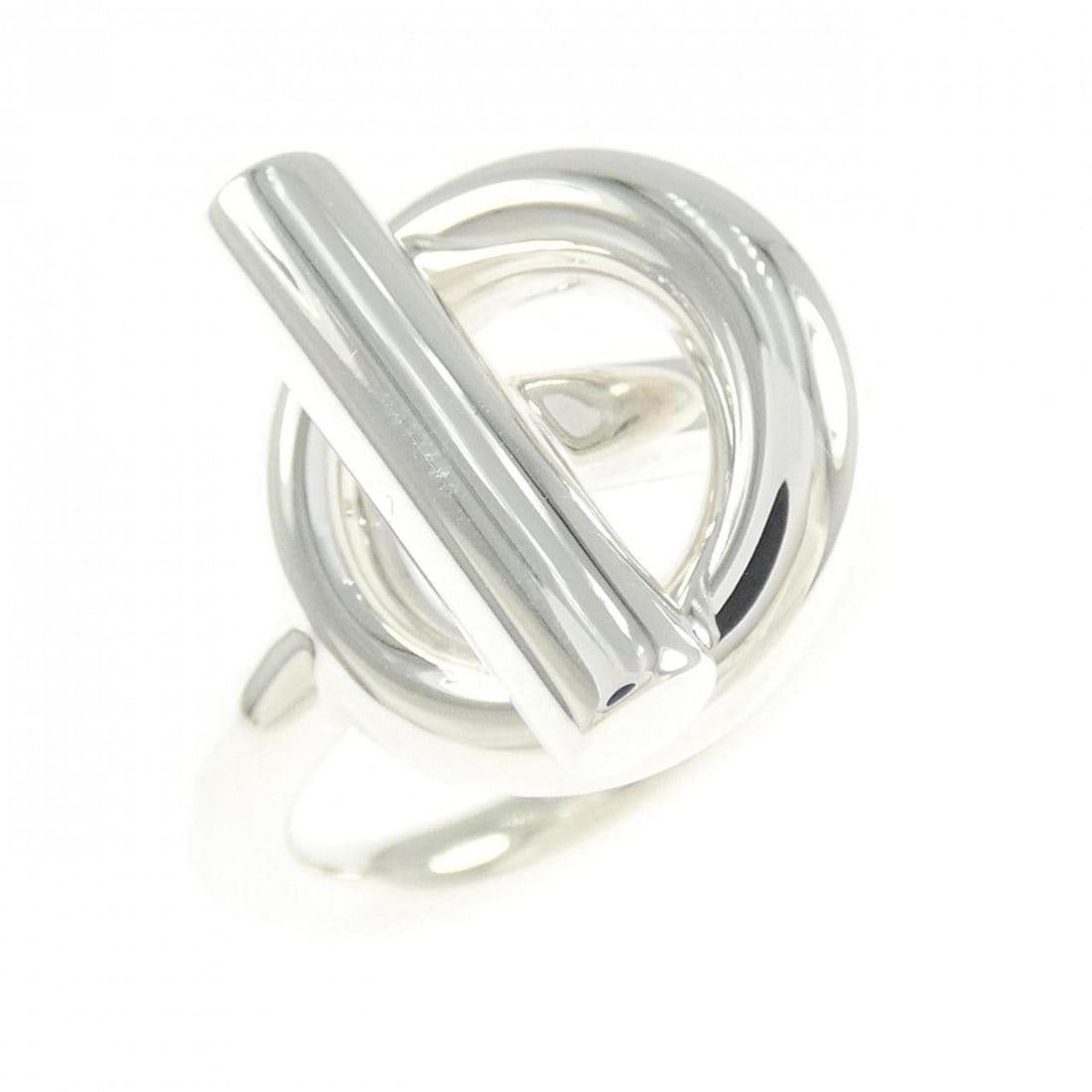 Hermes Echappé Ring: --- Catalog ---Category: SizeUS Size: 6Brand Size: 51Category: DesignType: Band ringColor: SilverGender: WomenMaterial: Silver 925Category: GeneralMPN: H103658BBrand: Hermes--- Item List ---Section: C