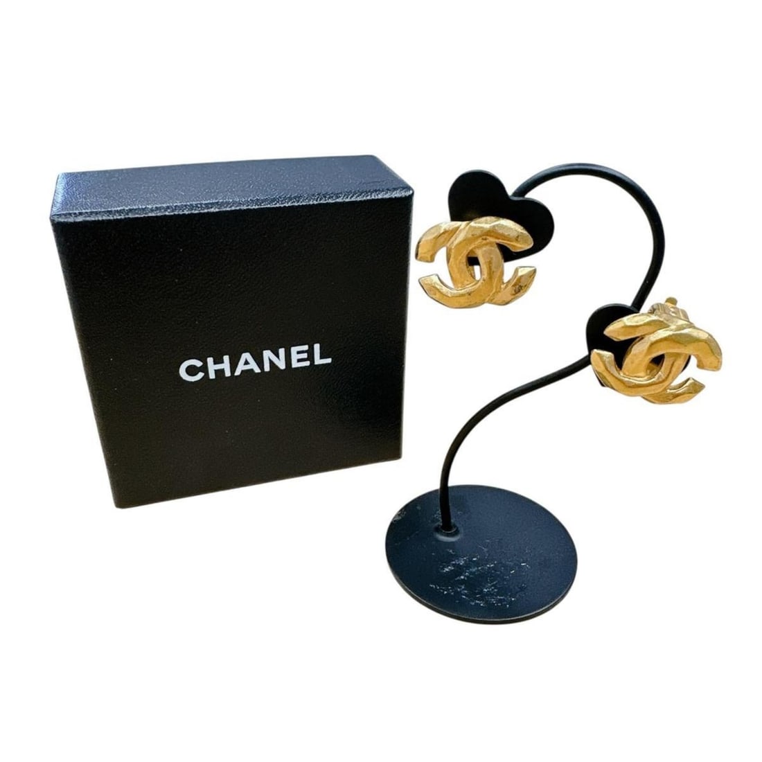 CHANEL Vintage 99P Coco Mark Metal Gold Earrings (1 of 12)