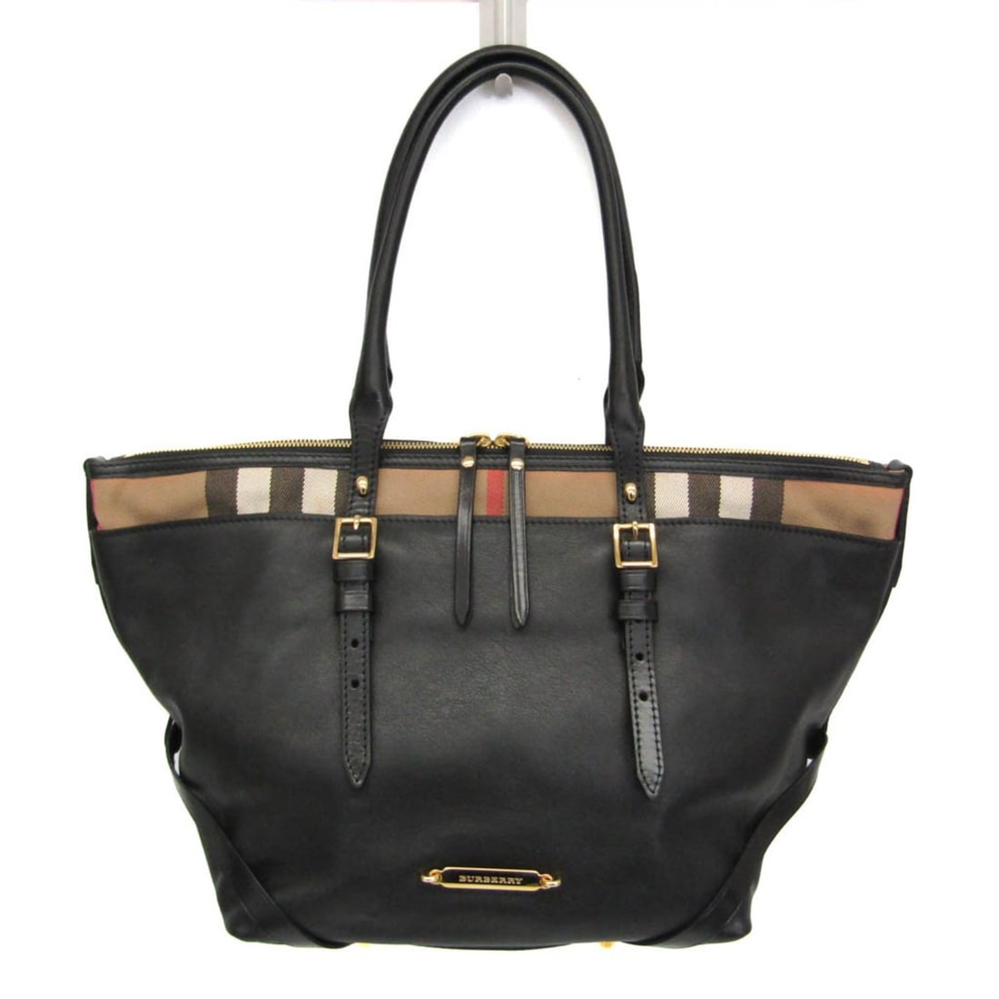 Burberry Salisbury Tote 3903381 Women's Leather,Cotton Canvas Handbag,Tote Bag Beige,Black: --- Catalog ---Category: SizeSize (HxWxD): 27cm x 26cm x 17cm / 10.62'' x 10.23'' x 6.69''Strap Length: 18cm / 7.08''Handle Length: 48cm / 18.89''Category: DesignType: Handbag, Tote bagColor: Beige, B