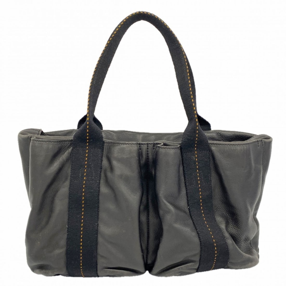 Hermes Hermès Caravan Horizontal PM Handbag in Black Leather for Men and Women: --- Catalog ---Category: SizeSize (HxWxD): 23cm x 34cm x 8cm / 9.05'' x 13.38'' x 3.14''Category: DesignType: HandbagColor: BlackGender: Men,WomenMaterial: Leather Hardware Color: SilverCategory: Gene