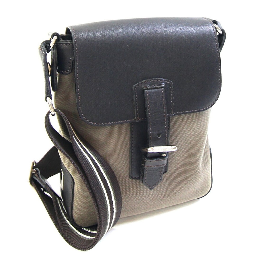 Dunhill Shoulder Bag Khaki Dark Brown Canvas Leather Crossbody Men's dunhill: --- Catalog ---Category: SizeSize (HxWxD): 20.5cm x 16cm x 5cm / 8.07'' x 6.29'' x 1.96''Strap Length: 143cm / 56.29''Category: DesignType: Shoulder bagColor: Dark brown, Khaki brownGender: MenMateria