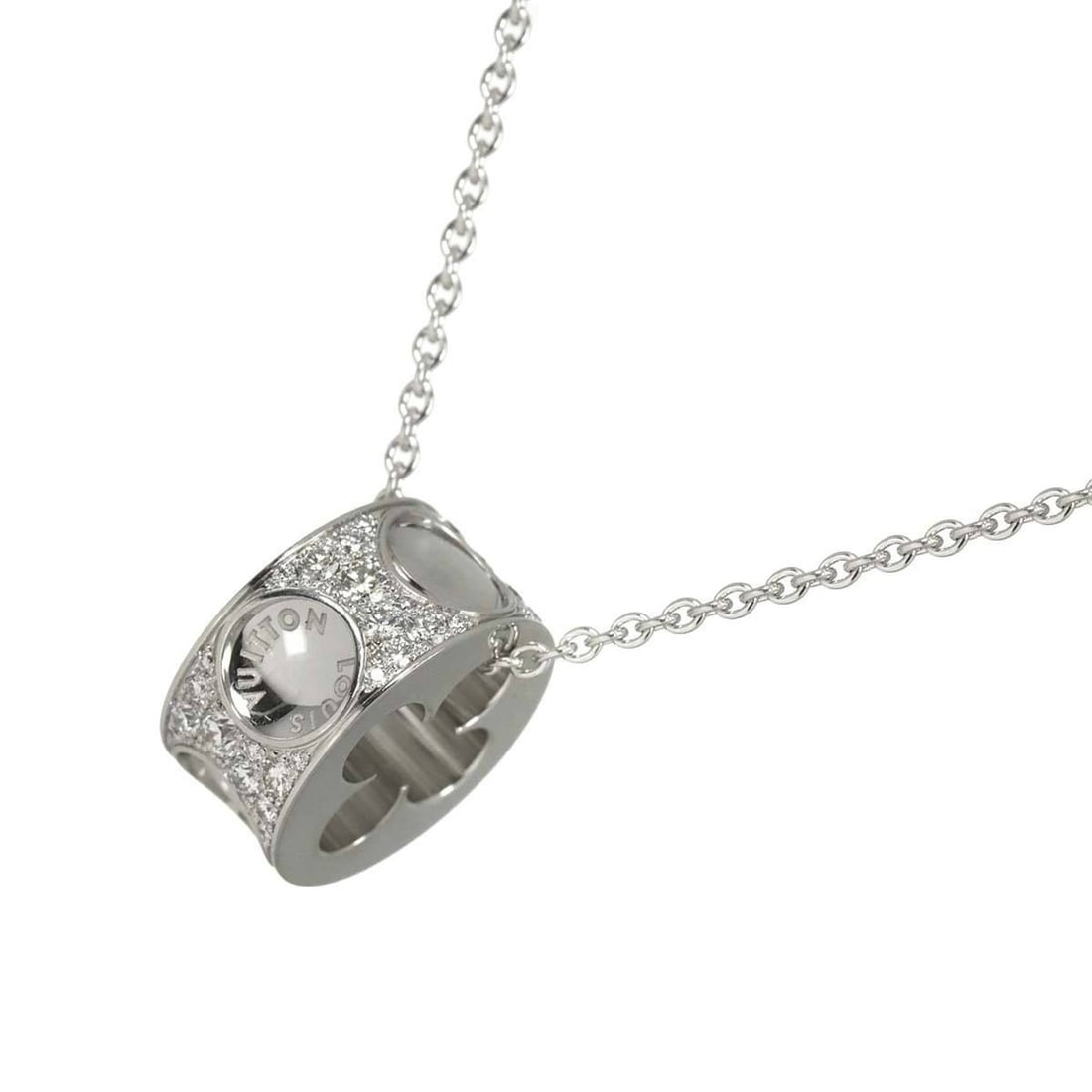 Louis Vuitton Pendant Empreinte Diamond Necklace, GM, 45cm, 18K White Gold 750: --- Catalog ---Category: SizePendant Size: 15.2mm x 8mm / 0.59'' x 0.31''Neck Circumference: 45 cm / 17.71''Category: DesignGender: WomenMaterial: White gold (18K)Necklace Type: NecklaceCategory: Gene