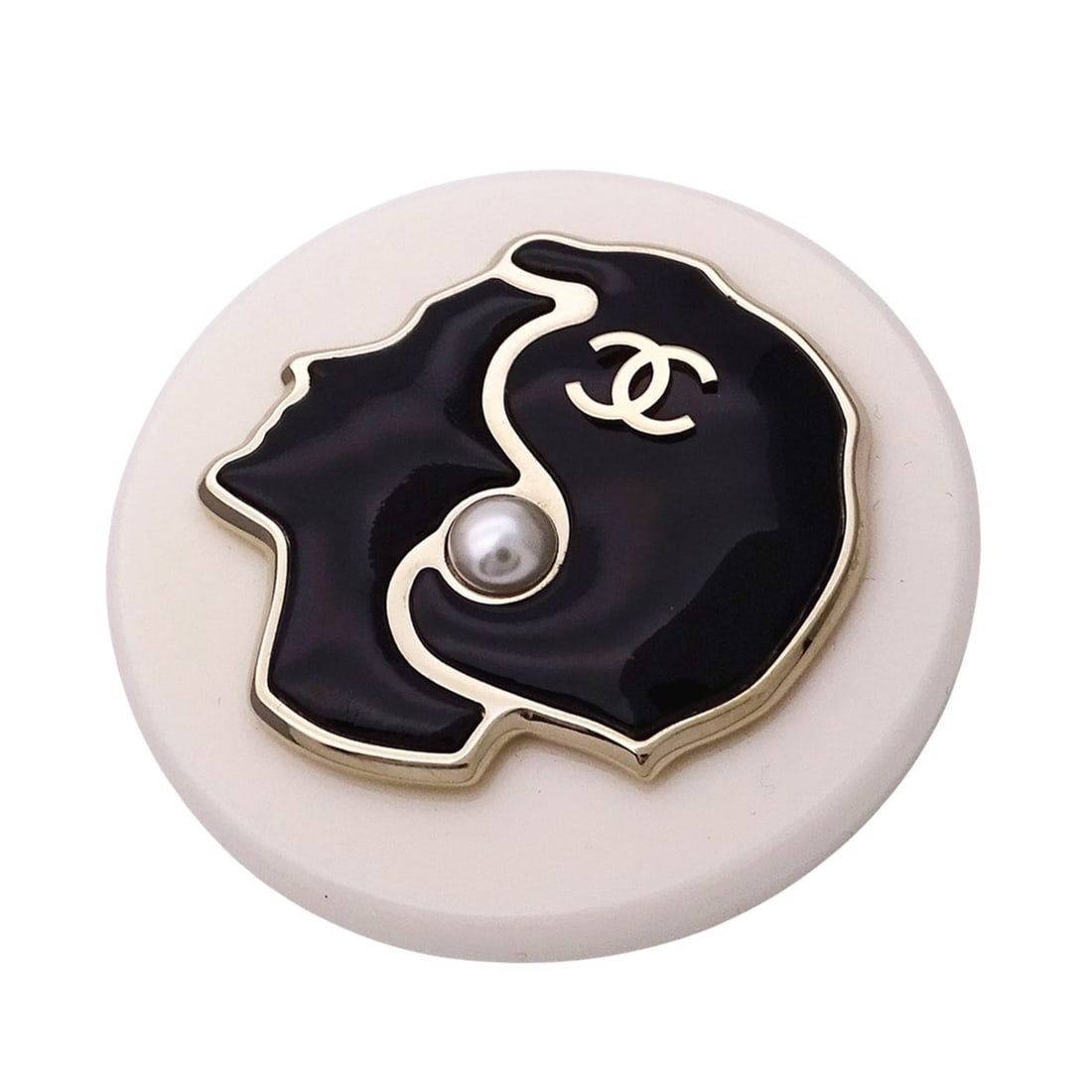 CHANEL Mademoiselle Brooch, Women's, Brand, Faux Pearl, White, Black, Round, Cute (1 of 11)