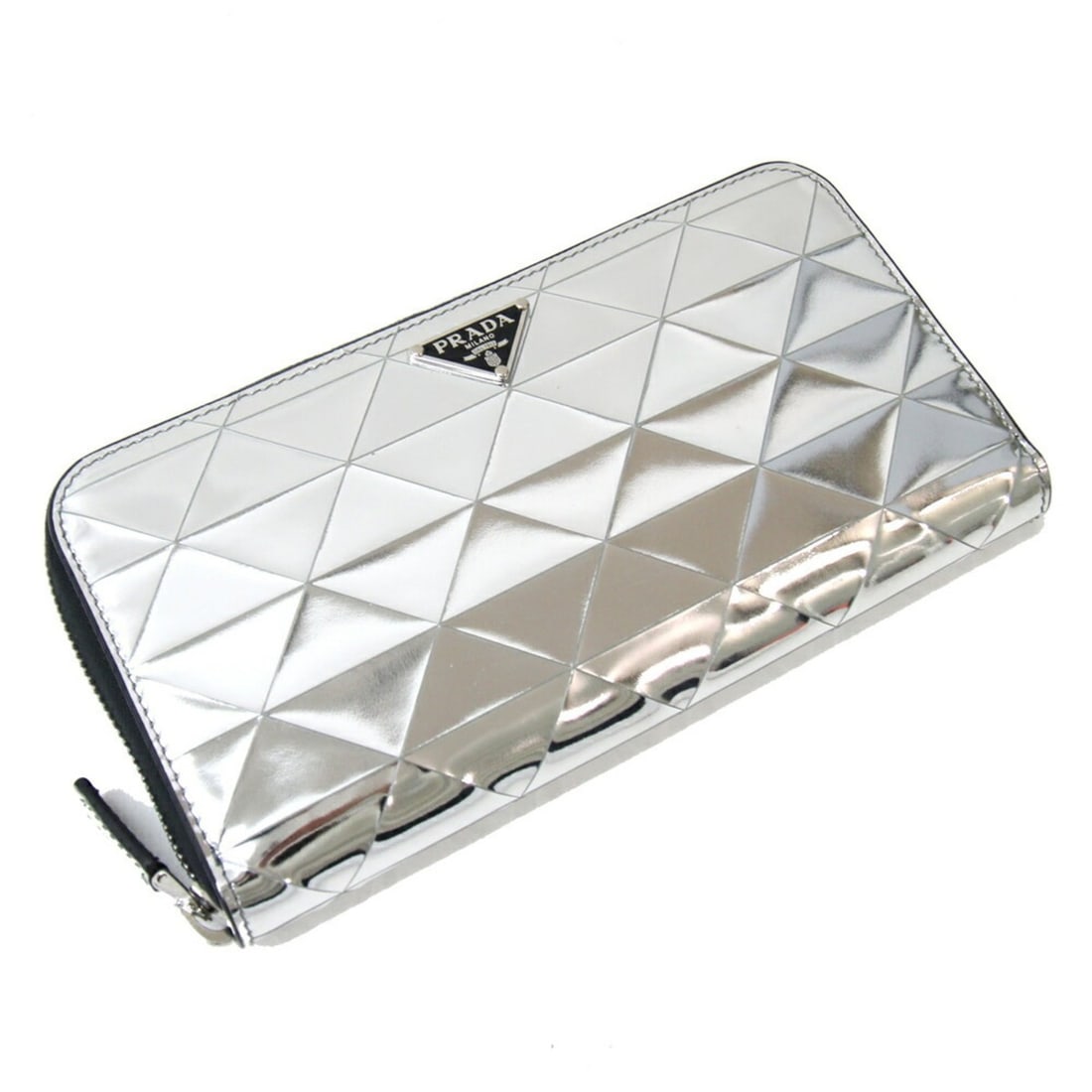 Prada Round Long Wallet 2ML317 Metallic Silver Black Leather Triangle Zip Women's Men's PRADA: --- Catalog ---Category: DesignType: Long wallet (bi-fold)Color: Black, Metallic silverGender: Men,WomenMaterial: Leather Category: GeneralMPN: 2ML317Brand: PradaCountry of Origin: Italy--- Item List