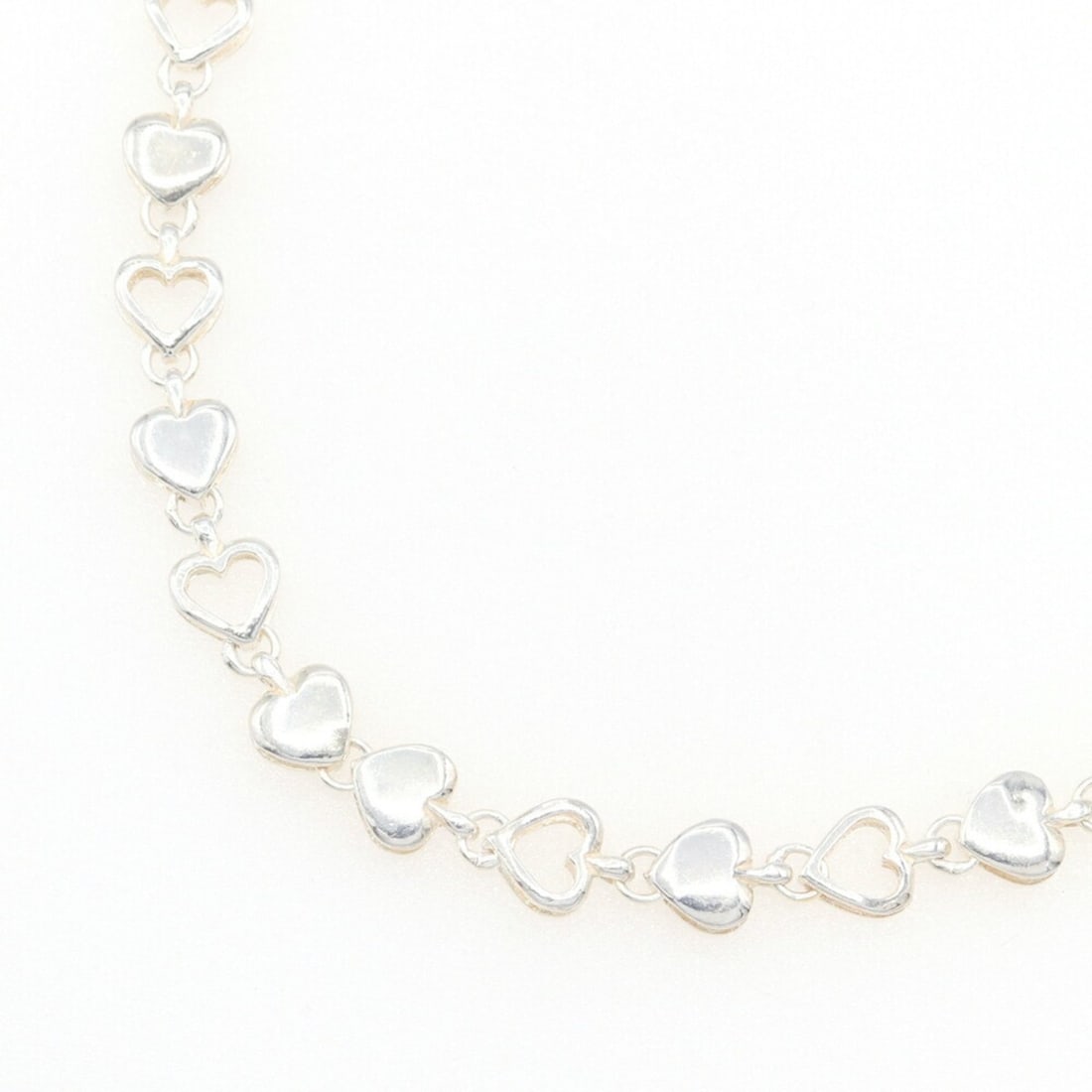 Tiffany & Co. Puff Heart Necklace, Sterling Silver 925 Pendant, Women's, SV, TIFFANY: --- Catalog ---Category: SizeNeck Circumference: 42 cm / 16.53''Category: DesignGender: WomenMaterial: Sterling silver 925Pendant Type: PendantNecklace Type: NecklaceCategory: GeneralBrand: Tiffany---