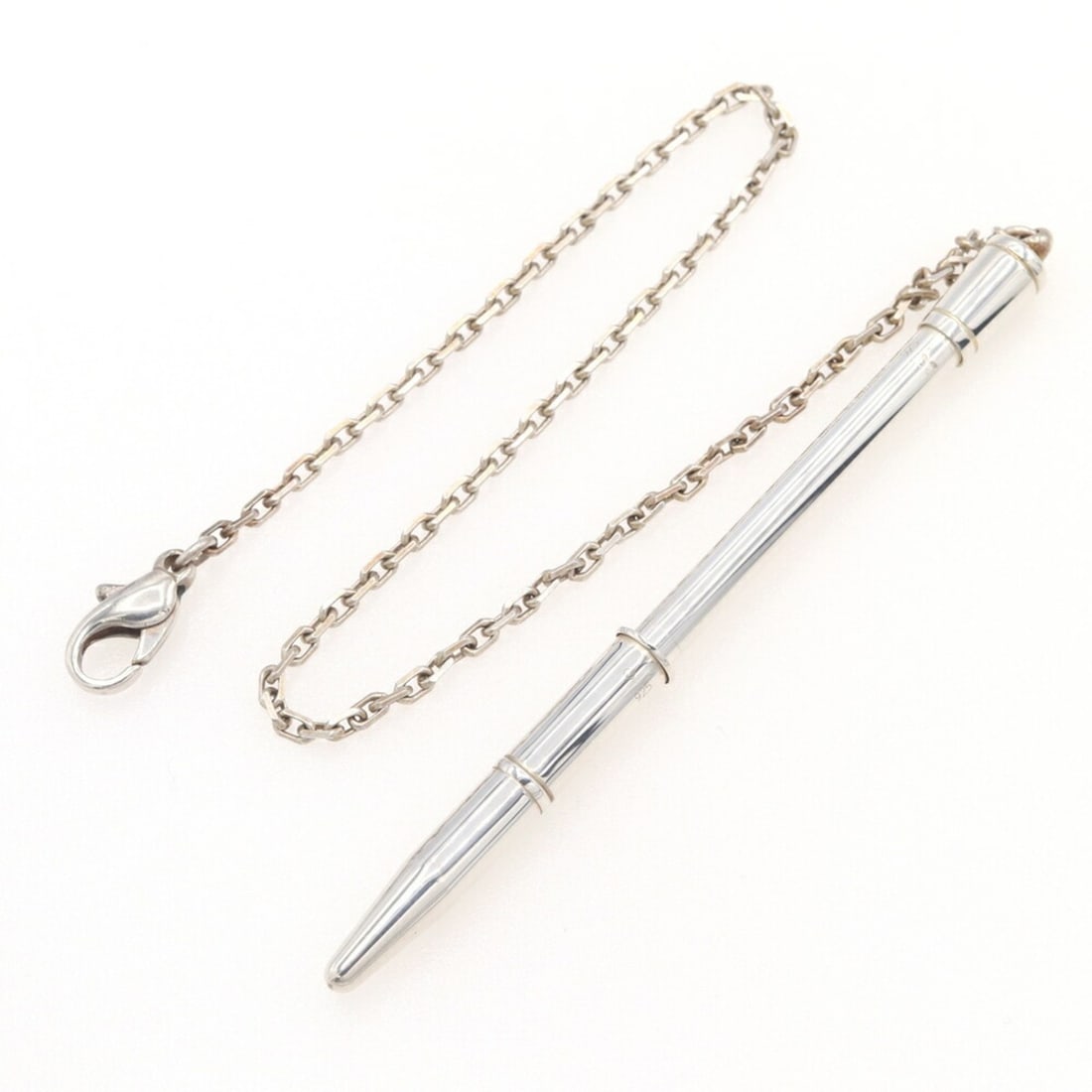 Hermes Hermès ballpoint pen, sterling silver 925, for notebooks, men and women.: --- Catalog ---Category: DesignType: Rollerball penGender: Men,WomenMaterial (Body): Silver 925Category: GeneralBrand: HermesCountry of Origin: FranceCategory: Physical PropertiesLength: 8.8cm / 3.46'