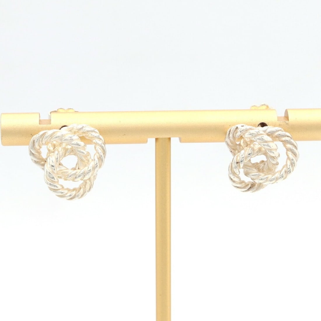 Tiffany & Co. Twist Earrings, Sterling Silver 925, Ear Rope, Women's: --- Catalog ---Category: DesignType: Stud earringsGender: WomenMaterial: Sterling silver 925Category: GeneralBrand: Tiffany--- Item List ---Section: ConditionRanking: Rank A Used - A few traces of usa