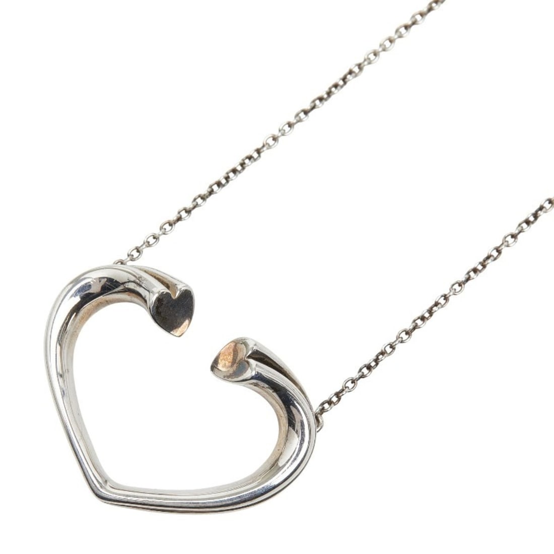Tiffany & Co. Tenderness Heart Necklace in 925 Sterling Silver for Women. TIFFANY: --- Catalog ---Category: SizePendant Size: 18.1mm x 23.8mm / 0.71'' x 0.93''Neck Circumference: 42 cm / 16.53''Category: DesignColor: SilverGender: WomenMaterial: Silver 925Necklace Type: NecklaceCate