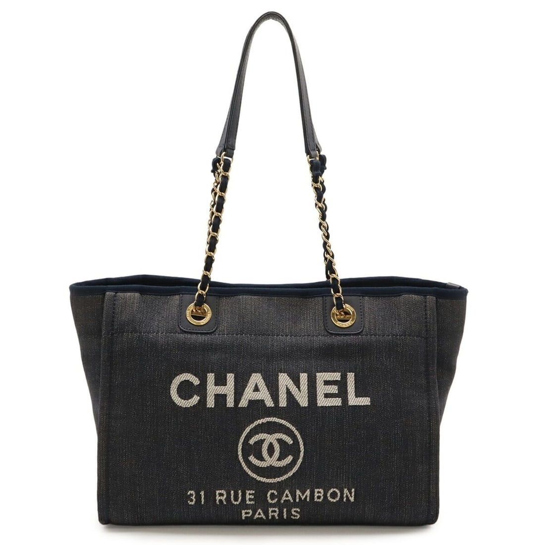CHANEL Deauville Tote MM Medium Bag Shoulder with Chain Strap, Denim Navy, A67001: --- Catalog ---Category: SizeSize (HxWxD): 26cm x 34cm x 14cm / 10.23'' x 13.38'' x 5.51''Category: DesignType: Shoulder bag, Tote bagColor: NavyGender: WomenMaterial: Denim Outer Pocket: Zipper pocke