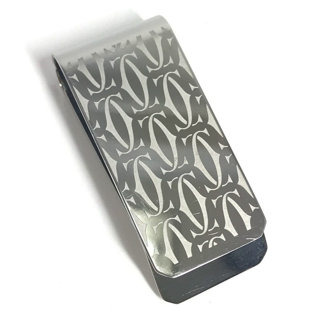 CARTIER C de Cartier wallet with money clip in stainless steel, silver, for men and women.: --- Catalog ---Category: SizeSize (HxWxD): 5cm x 2.1cm / 1.96'' x 0.82''Category: DesignType: Money clipColor: SilverGender: Men,Women,UnisexMaterial: Stainless steel Category: GeneralLine: C de Carti