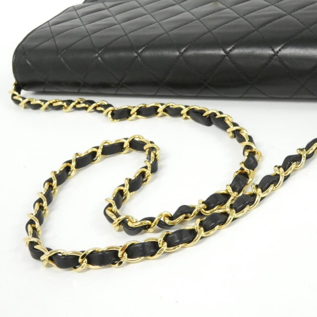 Chanel shoulder bag - 8