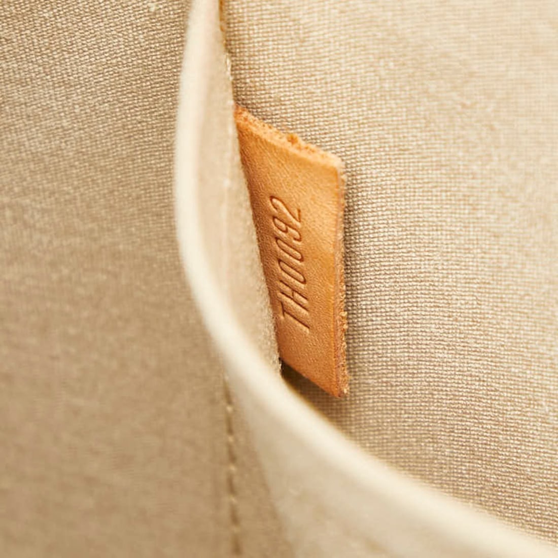 Chanel 17859 handbag - 12