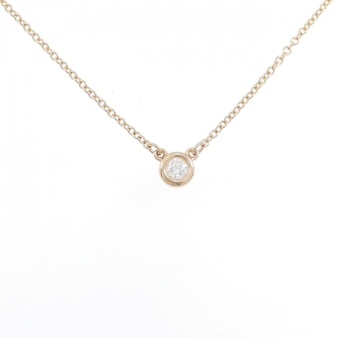 Tiffany By the Yard Necklace: --- Catalog ---Category: SizeWeight: 2.2g / 0.07oz.Diameter: 4.6mm / 0.18''Neck Circumference: 41 cm / 16.14''Category: DesignColor: PinkMetal: GoldStone: DiamondGender: WomenMetal Purity: