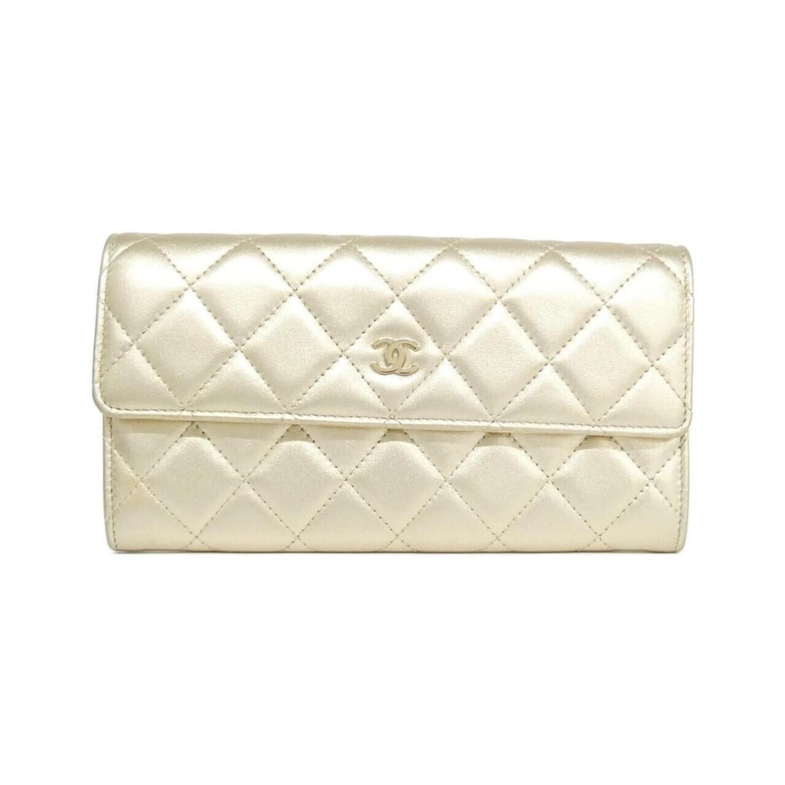 Chanel Timeless Classic Line 50096 Wallet: --- Catalog ---Category: SizeSize (HxWxD): 10cm x 19cm x 3cm / 3.93'' x 7.48'' x 1.18''Category: DesignType: Long wallet (bi-fold)Color: GoldGender: WomenMaterial: Leather Leather/Fur Type: