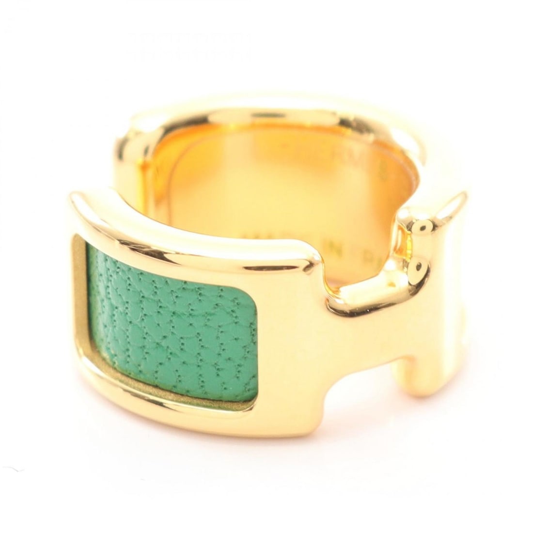 Hermes Hermès Olympe PM accessory, GP (gold-plated) leather, women's, gold and green: --- Catalog ---Category: SizeSize (HxWxD): 8.00mm x 16.00mm / 0.31'' x 0.63''Category: DesignType: EarcuffColor: Gold, GreenGender: WomenMaterial: Gold plating, LeatherSingle earring: YesCategory: Gen