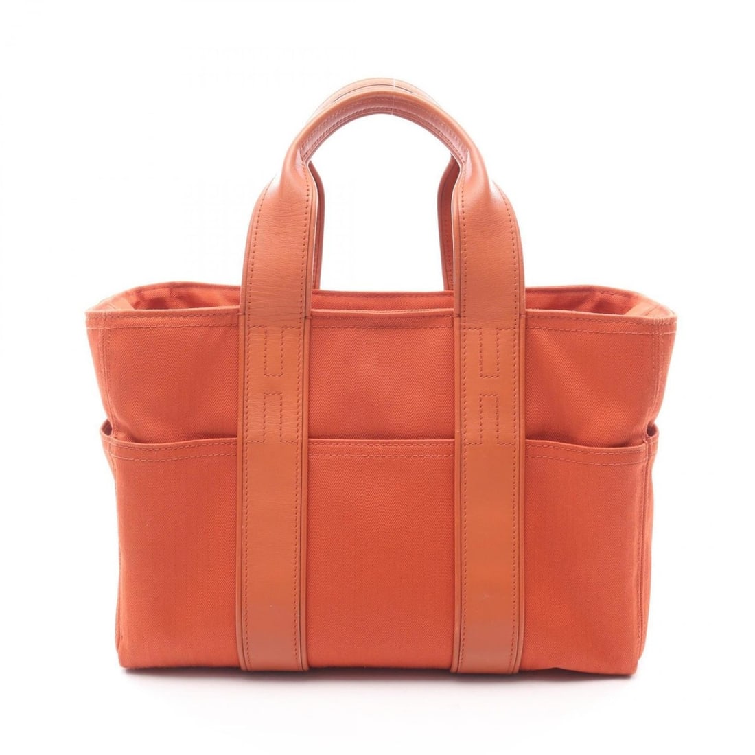 Hermes Hermès Acapulco PM Tote Bag in Leather with Toile Chevron Design, Brown, Women's, 047610CK: --- Catalog ---Category: SizeSize (HxWxD): 20cm x 30cm x 13.5cm / 7.87'' x 11.81'' x 5.31''Category: DesignType: Tote bagColor: Brown, PotironGender: WomenMaterial: Leather Leather/Fur Type: Toile che