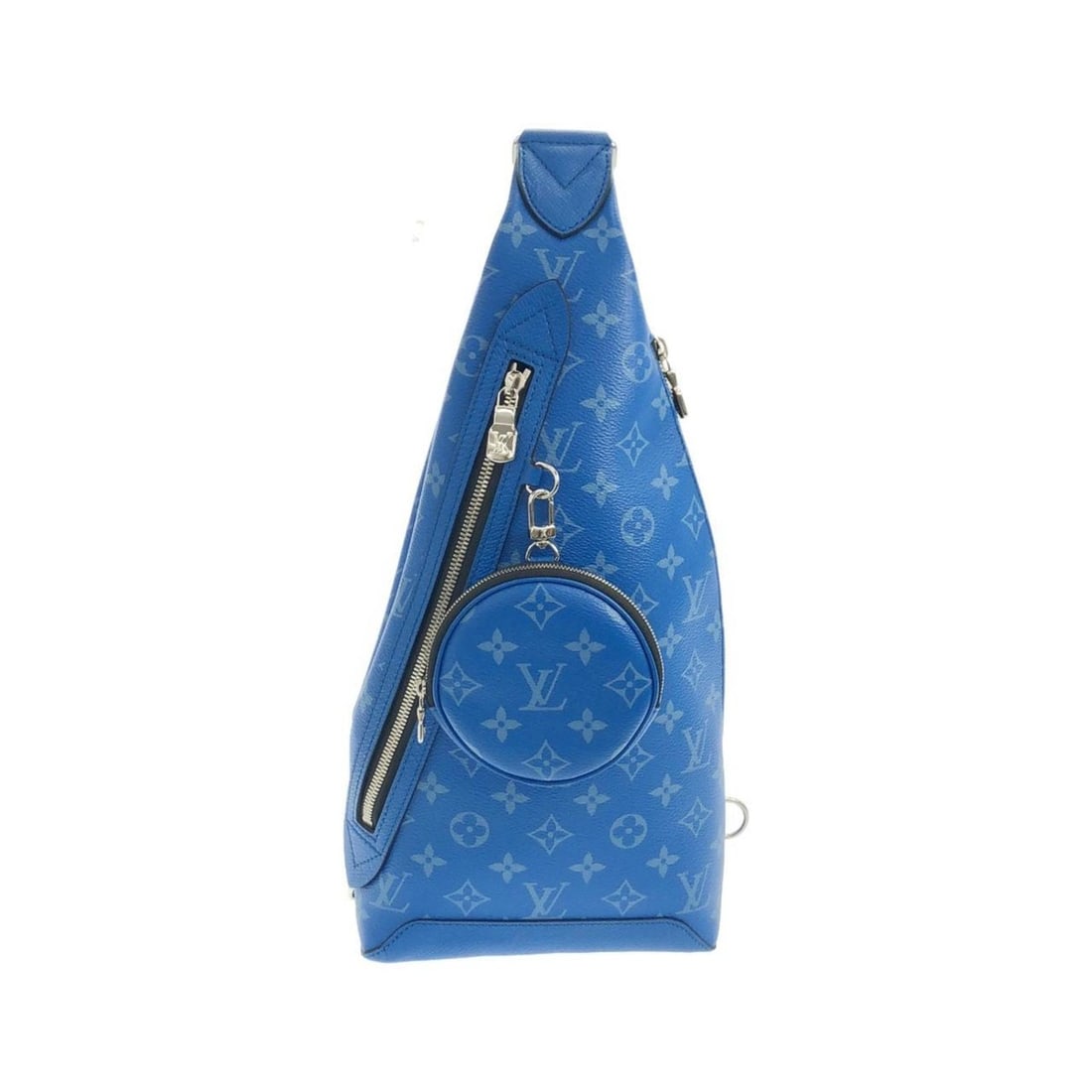Louis Vuitton Taiga Llama Duo Slingback M31075 Shoulder Bag: --- Catalog ---Category: SizeSize (HxWxD): 42cm x 19cm x 5cm / 16.53'' x 7.48'' x 1.96''Category: DesignType: Shoulder bagColor: BlueGender: MenMaterial: Coated canvas , Leather Hardware Color: Silver